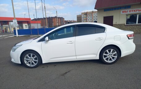 Toyota Avensis III рестайлинг, 2012 год, 1 530 000 рублей, 3 фотография
