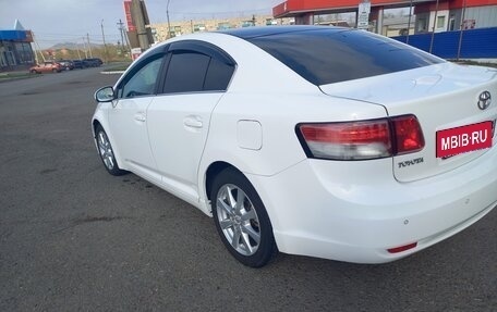Toyota Avensis III рестайлинг, 2012 год, 1 530 000 рублей, 4 фотография