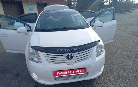 Toyota Avensis III рестайлинг, 2012 год, 1 530 000 рублей, 8 фотография