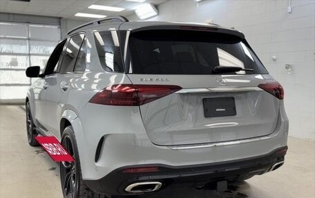 Mercedes-Benz GLE, 2024 год, 15 200 000 рублей, 3 фотография