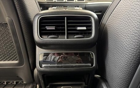 Mercedes-Benz GLE, 2024 год, 15 200 000 рублей, 17 фотография