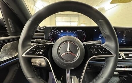 Mercedes-Benz GLE, 2024 год, 15 200 000 рублей, 18 фотография