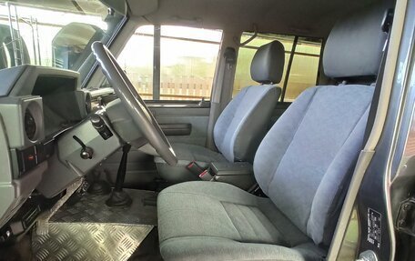 Toyota Land Cruiser 70, 2009 год, 5 500 000 рублей, 9 фотография