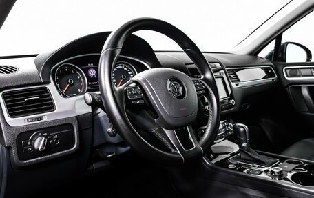 Volkswagen Touareg III, 2014 год, 3 900 000 рублей, 13 фотография