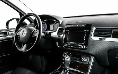 Volkswagen Touareg III, 2014 год, 3 900 000 рублей, 9 фотография