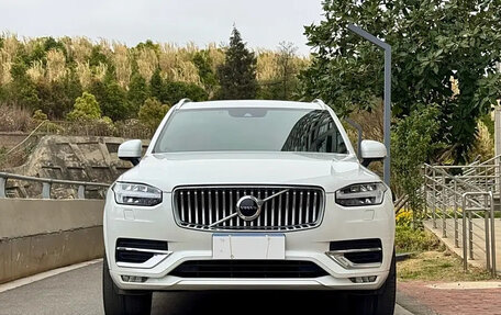 Volvo XC90 II рестайлинг, 2021 год, 3 990 099 рублей, 2 фотография