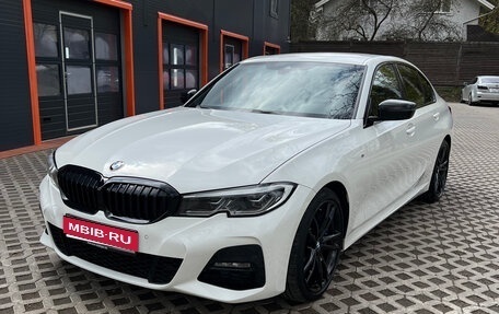 BMW 3 серия, 2020 год, 4 400 000 рублей, 1 фотография
