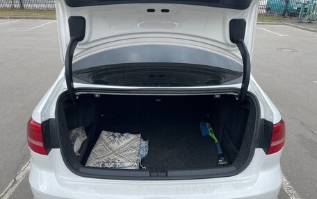 Volkswagen Jetta VI, 2015 год, 1 000 000 рублей, 13 фотография