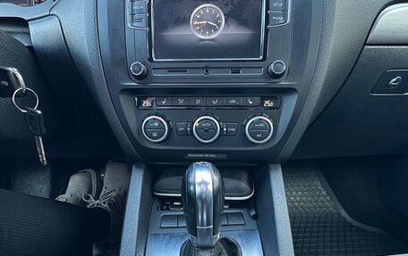 Volkswagen Jetta VI, 2012 год, 1 100 000 рублей, 9 фотография