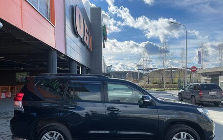 Toyota Land Cruiser Prado 150 рестайлинг 2, 2011 год, 2 760 000 рублей, 4 фотография
