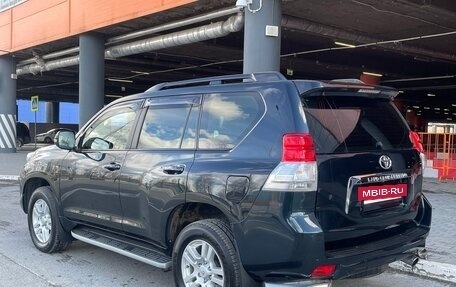 Toyota Land Cruiser Prado 150 рестайлинг 2, 2011 год, 2 760 000 рублей, 10 фотография