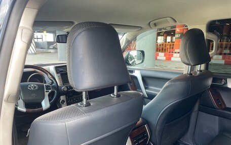 Toyota Land Cruiser Prado 150 рестайлинг 2, 2011 год, 2 760 000 рублей, 19 фотография