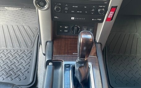 Toyota Land Cruiser Prado 150 рестайлинг 2, 2011 год, 2 760 000 рублей, 17 фотография
