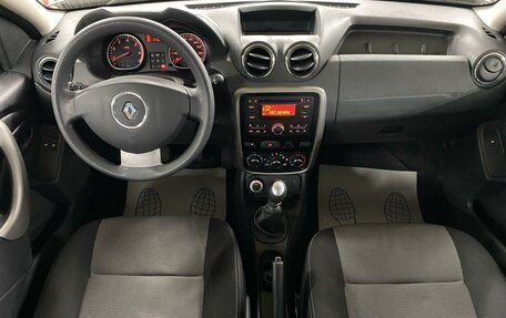 Renault Duster I рестайлинг, 2015 год, 899 000 рублей, 9 фотография