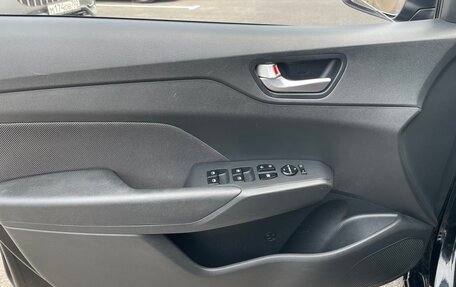Hyundai Solaris II рестайлинг, 2017 год, 1 159 000 рублей, 18 фотография