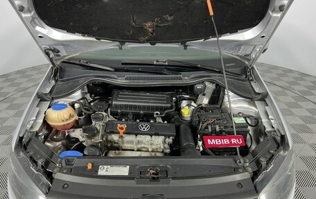 Volkswagen Polo VI (EU Market), 2011 год, 727 000 рублей, 11 фотография
