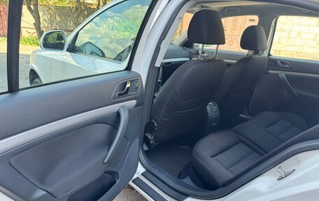 Skoda Octavia, 2012 год, 1 040 000 рублей, 18 фотография