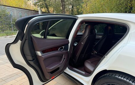 Porsche Panamera II рестайлинг, 2013 год, 2 700 000 рублей, 30 фотография