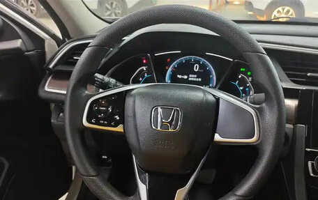 Honda Civic, 2022 год, 1 820 000 рублей, 12 фотография