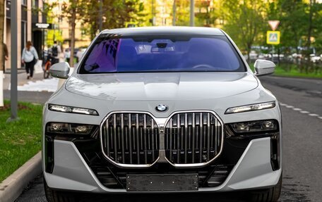 BMW 7 серия, 2024 год, 16 000 000 рублей, 2 фотография