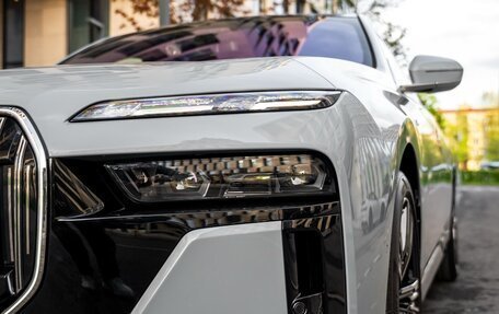BMW 7 серия, 2024 год, 16 000 000 рублей, 4 фотография