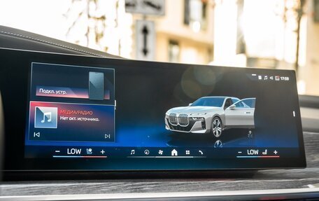 BMW 7 серия, 2024 год, 16 000 000 рублей, 21 фотография