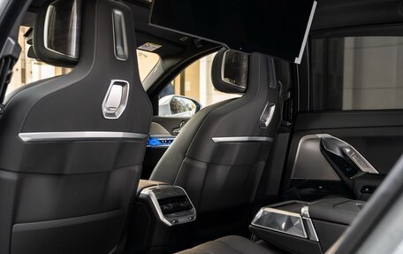 BMW 7 серия, 2024 год, 16 000 000 рублей, 32 фотография