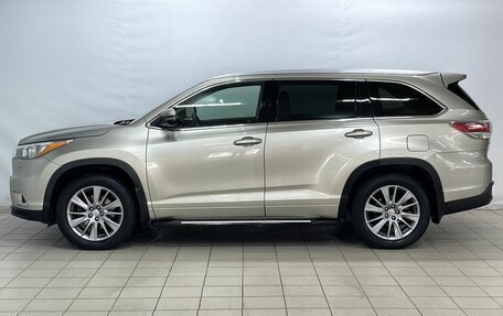 Toyota Highlander III, 2014 год, 3 250 000 рублей, 9 фотография