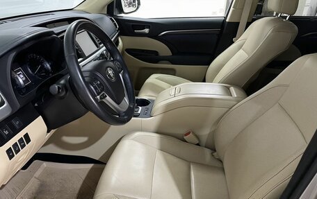 Toyota Highlander III, 2014 год, 3 250 000 рублей, 12 фотография