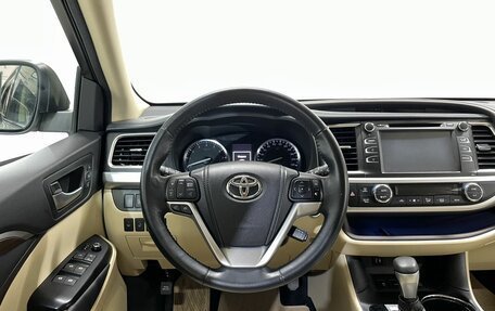Toyota Highlander III, 2014 год, 3 250 000 рублей, 16 фотография