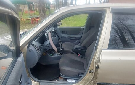 Hyundai Accent II, 2004 год, 420 000 рублей, 6 фотография