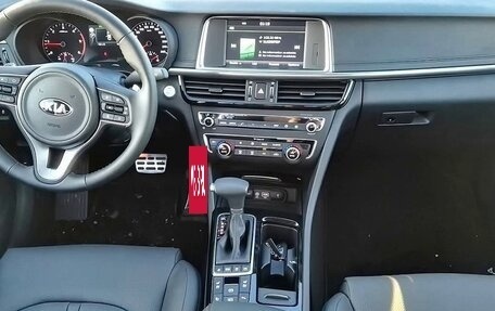 KIA Optima IV, 2020 год, 1 800 000 рублей, 2 фотография
