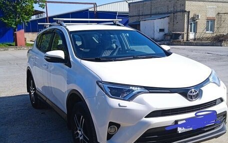 Toyota RAV4, 2019 год, 2 650 000 рублей, 3 фотография