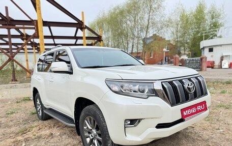 Toyota Land Cruiser Prado 150 рестайлинг 2, 2018 год, 5 699 999 рублей, 6 фотография