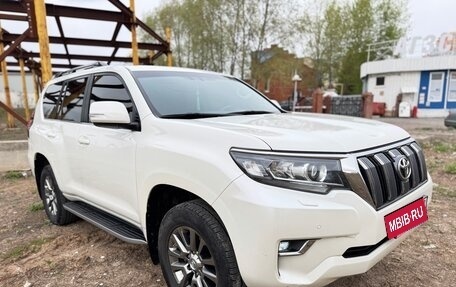 Toyota Land Cruiser Prado 150 рестайлинг 2, 2018 год, 5 699 999 рублей, 3 фотография