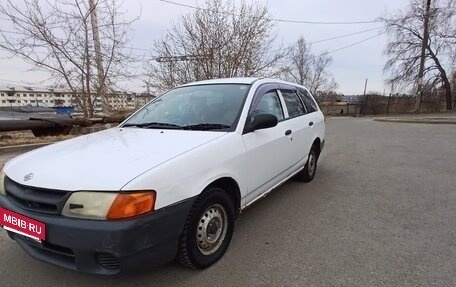 Nissan AD II, 2000 год, 450 000 рублей, 4 фотография