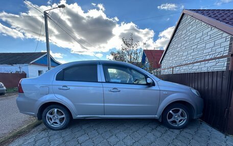 Ravon Nexia R3, 2017 год, 780 000 рублей, 2 фотография