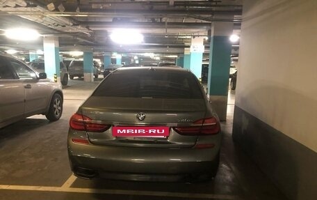 BMW 7 серия, 2017 год, 3 200 000 рублей, 13 фотография