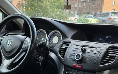 Honda Accord VIII рестайлинг, 2011 год, 1 720 000 рублей, 11 фотография