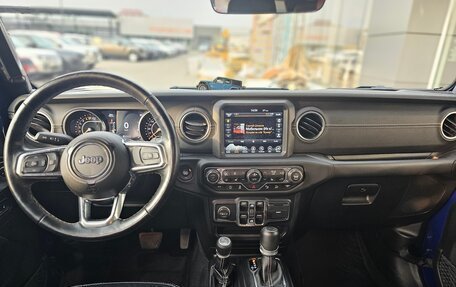 Jeep Wrangler, 2019 год, 4 500 000 рублей, 18 фотография