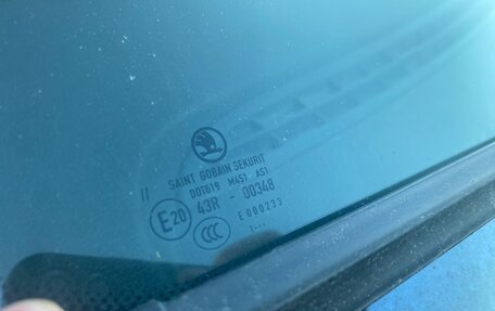 Skoda Superb III рестайлинг, 2011 год, 999 999 рублей, 18 фотография
