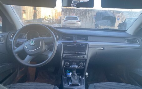 Skoda Superb III рестайлинг, 2011 год, 999 999 рублей, 26 фотография