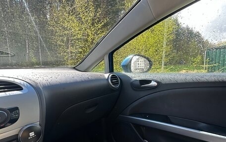 SEAT Leon III, 2013 год, 850 000 рублей, 3 фотография