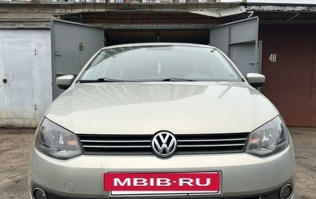 Volkswagen Polo VI (EU Market), 2010 год, 739 999 рублей, 23 фотография