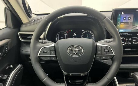 Toyota Highlander, 2025 год, 5 899 000 рублей, 15 фотография