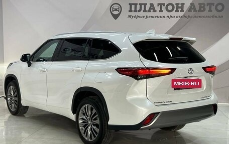 Toyota Highlander, 2025 год, 5 899 000 рублей, 11 фотография