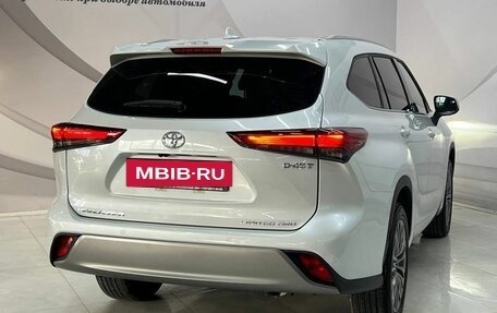 Toyota Highlander, 2025 год, 5 899 000 рублей, 8 фотография