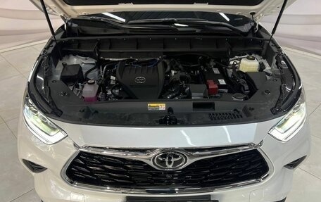 Toyota Highlander, 2025 год, 5 899 000 рублей, 23 фотография