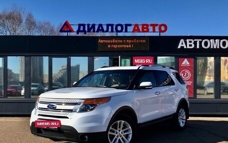 Ford Explorer VI, 2013 год, 1 100 000 рублей, 2 фотография