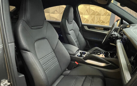 Porsche Cayenne III, 2025 год, 21 890 000 рублей, 6 фотография
